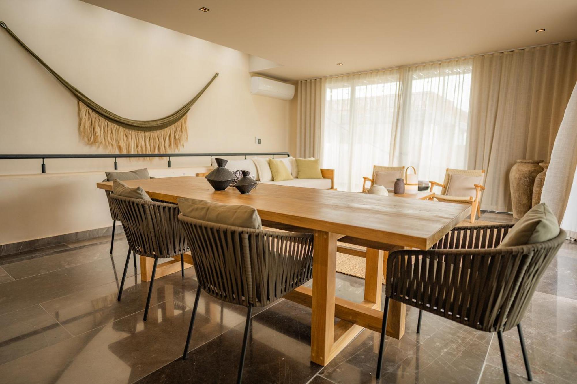 Jungle Sunset Penthouse In With Private Pool, 5 Min From